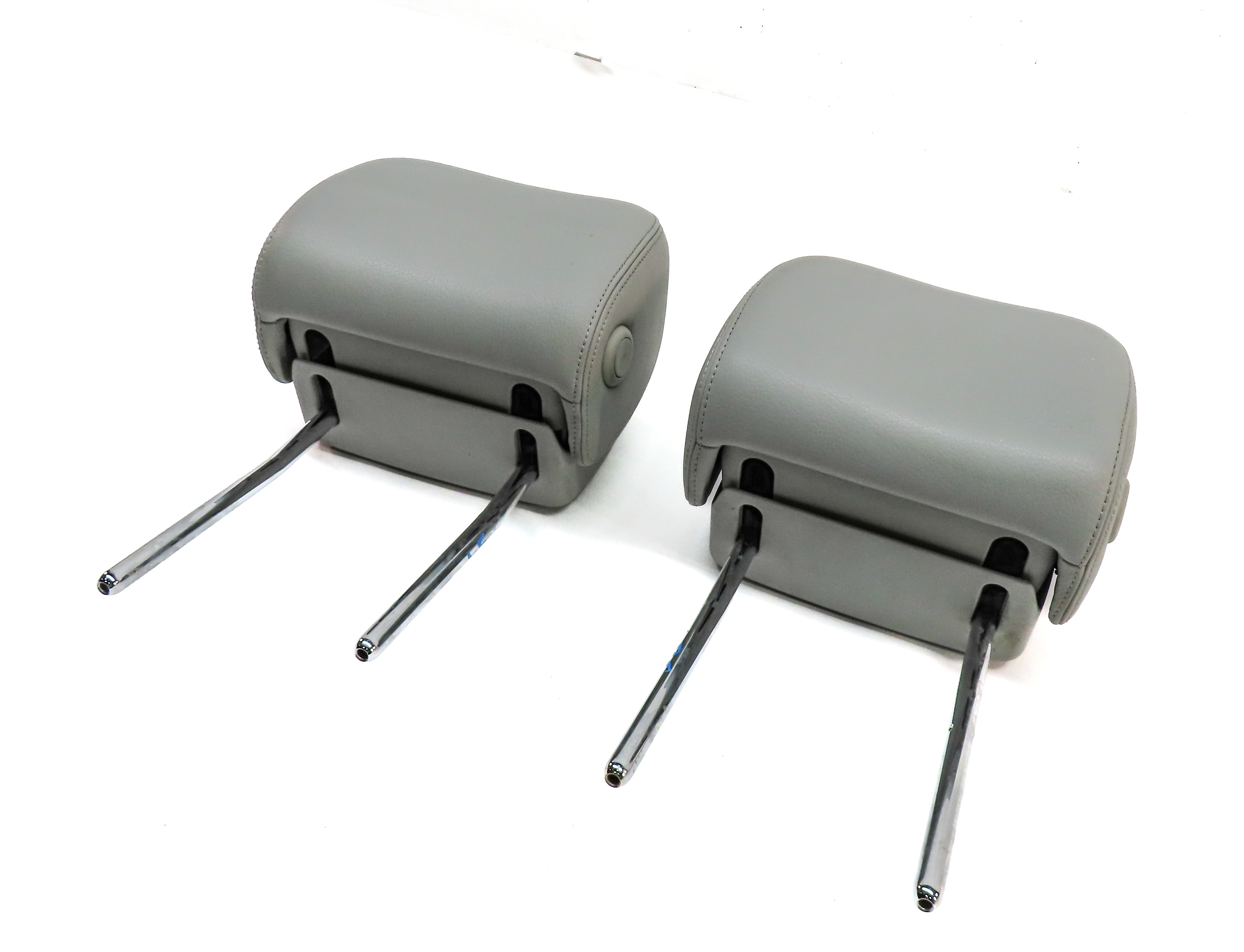 2012-2015 AUDI A6 A7 S6 S7 (C7 4G 4G8) FRONT LEFT & RIGHT HEADREST SET2 (Gray) — exact item pictured
